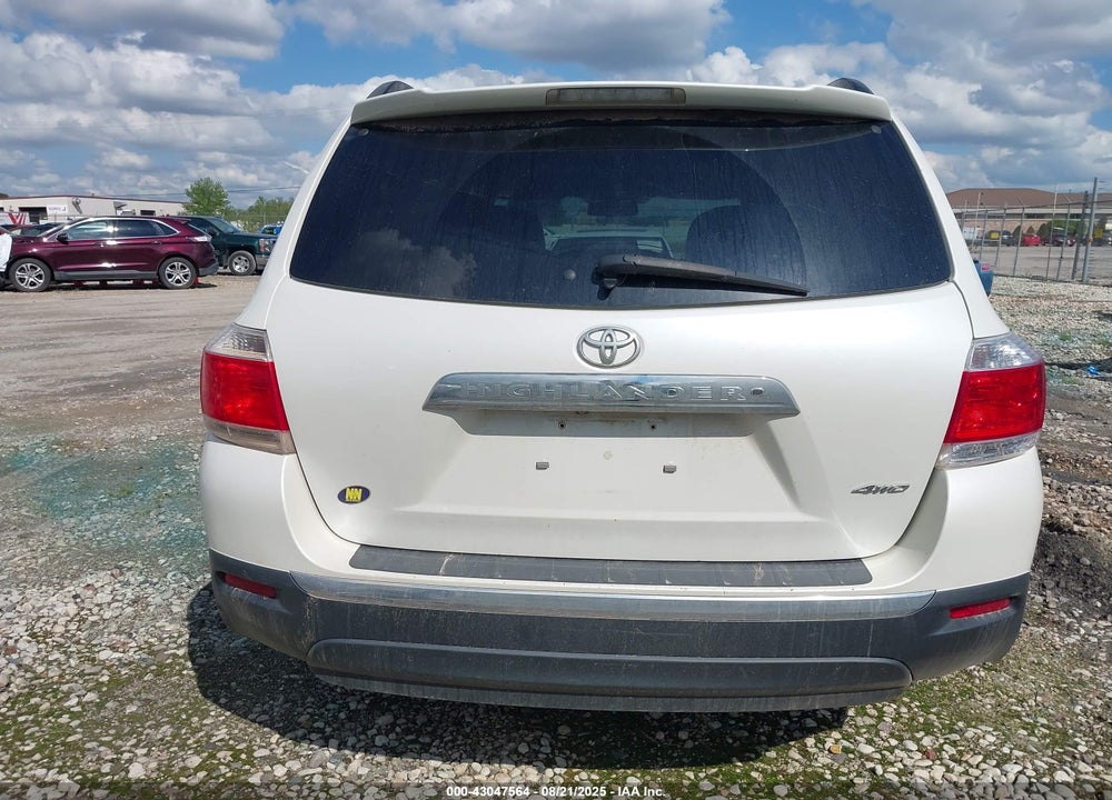 2012 TOYOTA HIGHLANDER VIN: 5TDBK3EH3CS157011