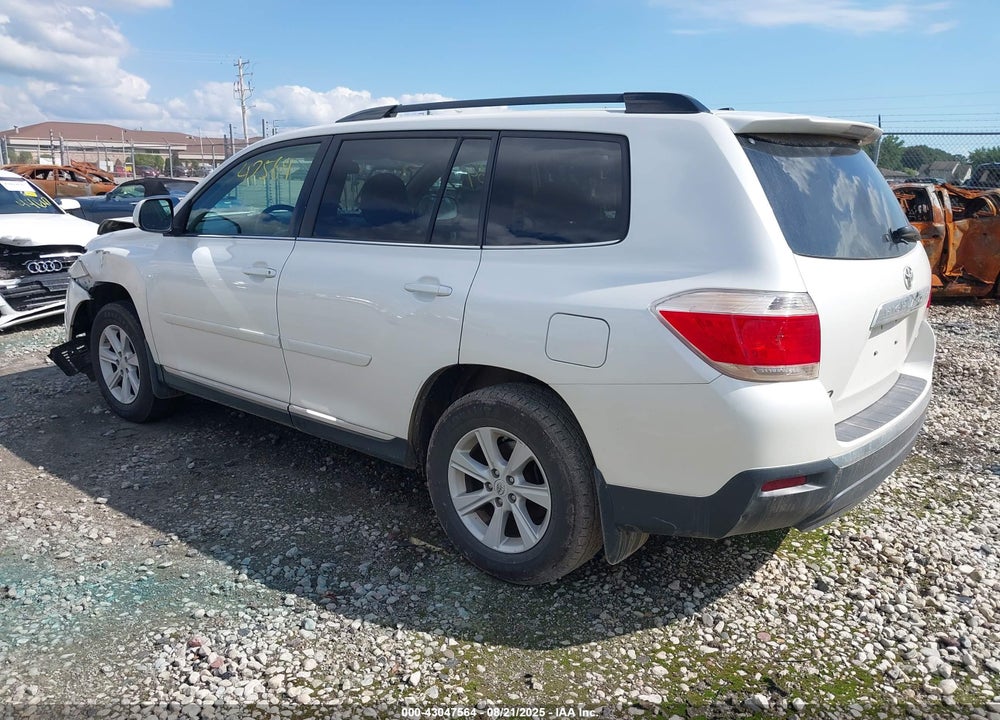 2012 TOYOTA HIGHLANDER VIN: 5TDBK3EH3CS157011