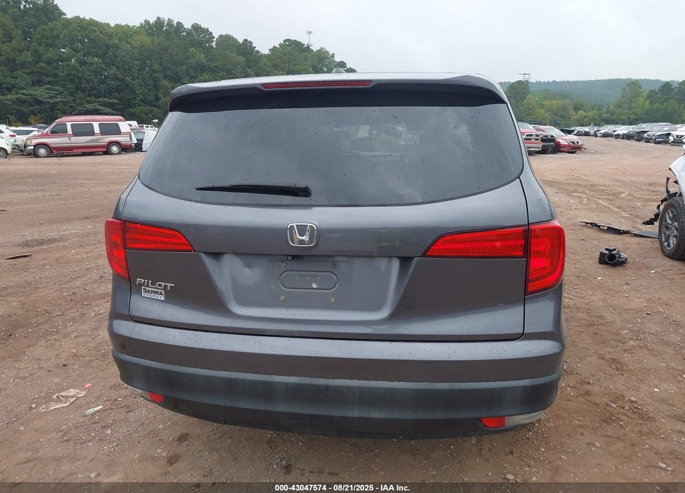 2017 HONDA PILOT VIN: 5FNYF5H5XHB037780