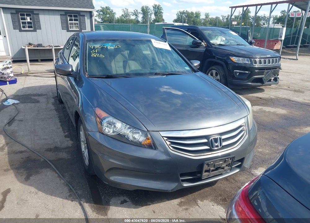 2011 HONDA ACCORD VIN: 1HGCP2F48BA088311