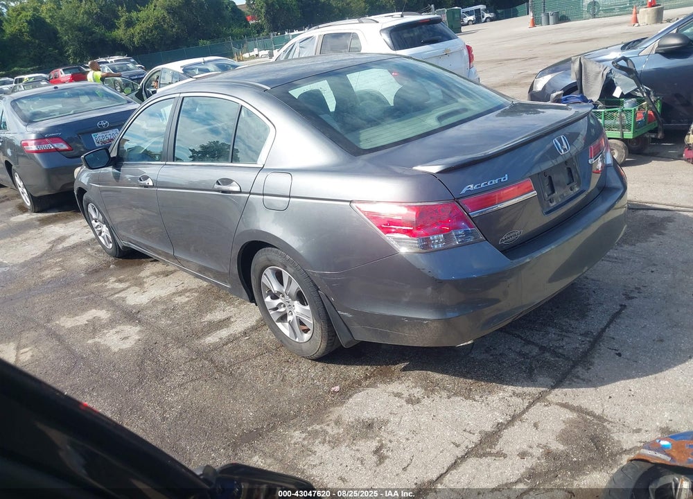 2011 HONDA ACCORD VIN: 1HGCP2F48BA088311