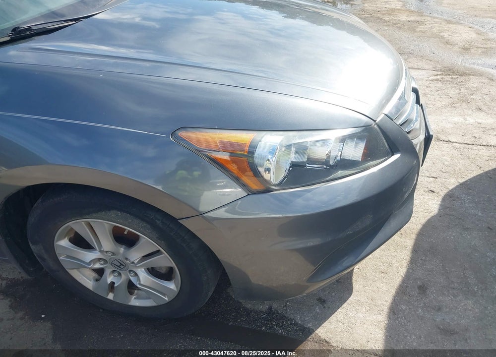 2011 HONDA ACCORD VIN: 1HGCP2F48BA088311