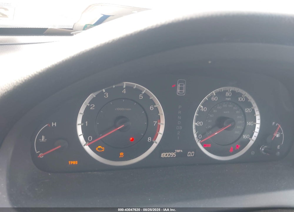 2011 HONDA ACCORD VIN: 1HGCP2F48BA088311
