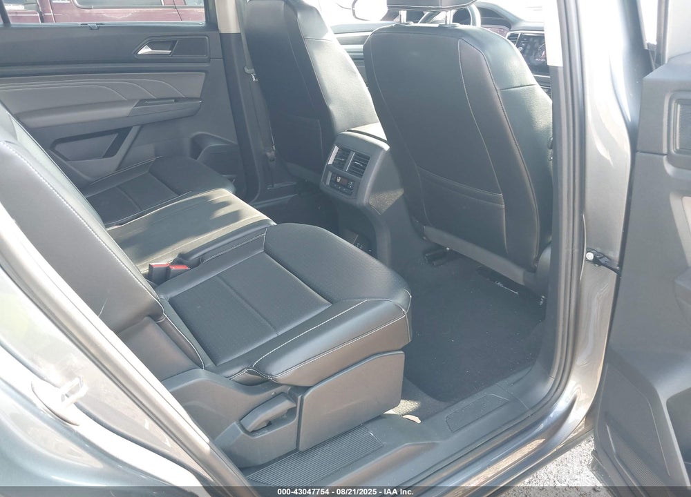 2022 VOLKSWAGEN ATLAS VIN: 1V2JR2CA7NC530867