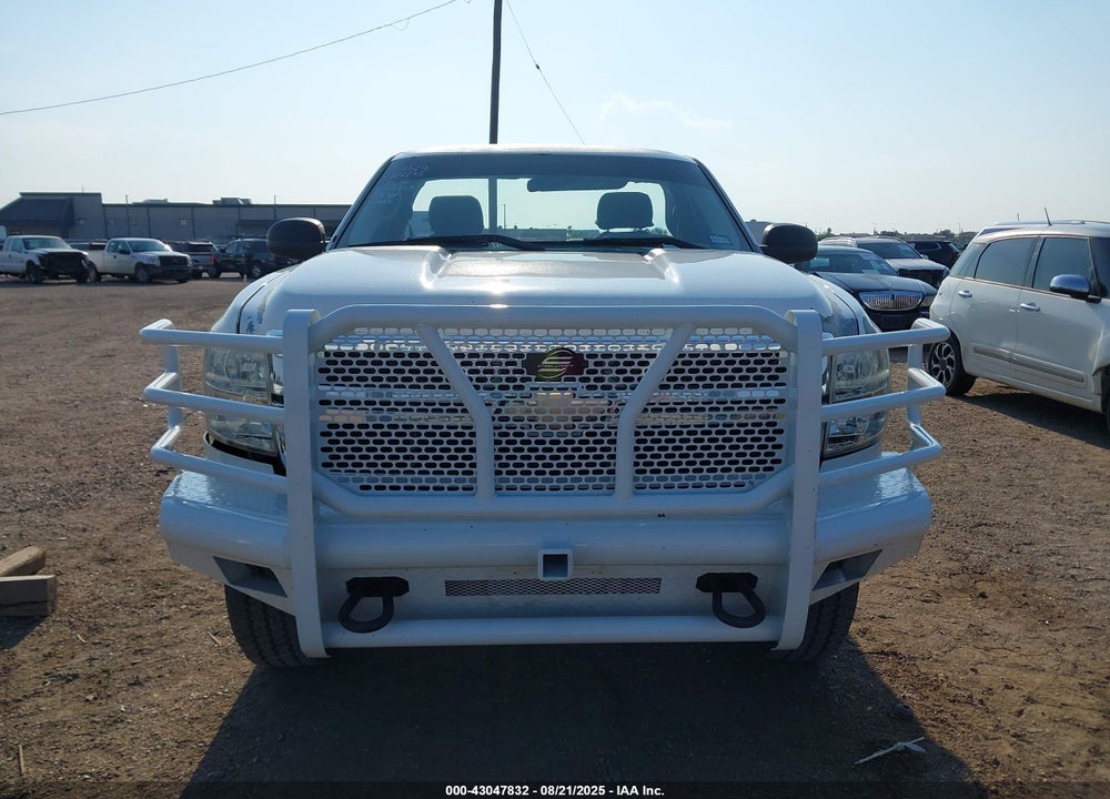 2011 CHEVROLET SILVERADO 2500 VIN: 1GC0CVCG3BF227793