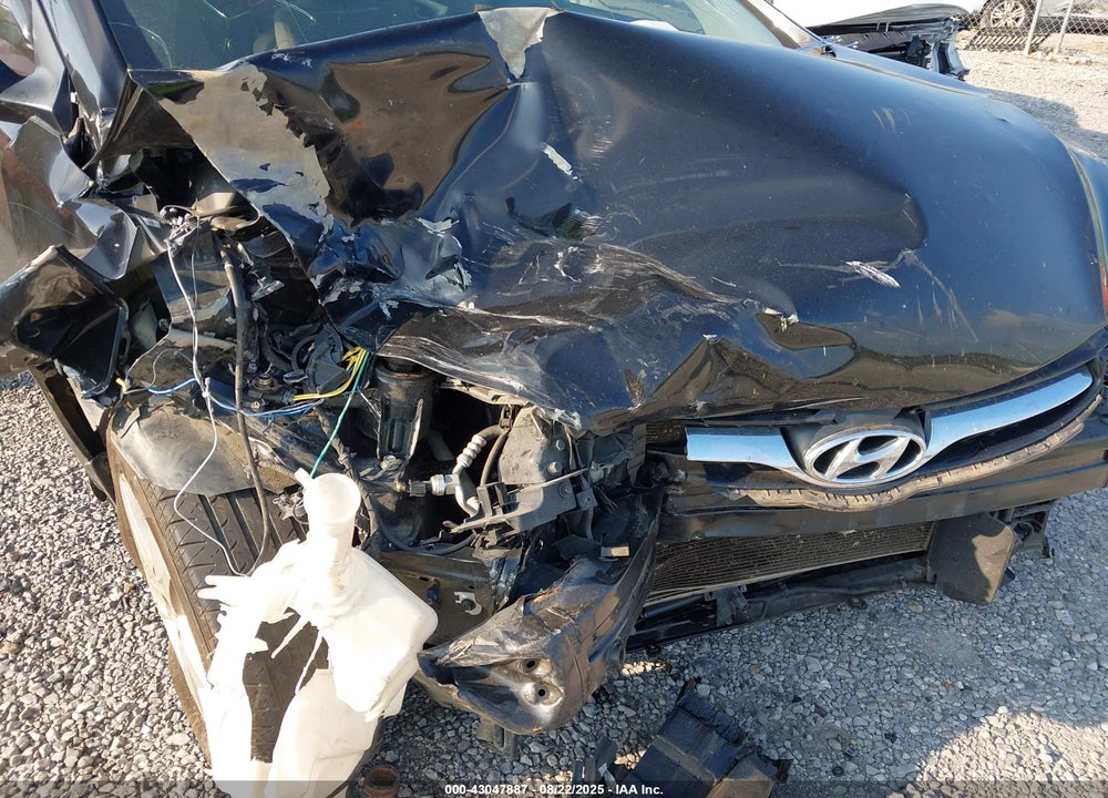 2012 HYUNDAI ELANTRA VIN: KMHDH4AEXCU401690