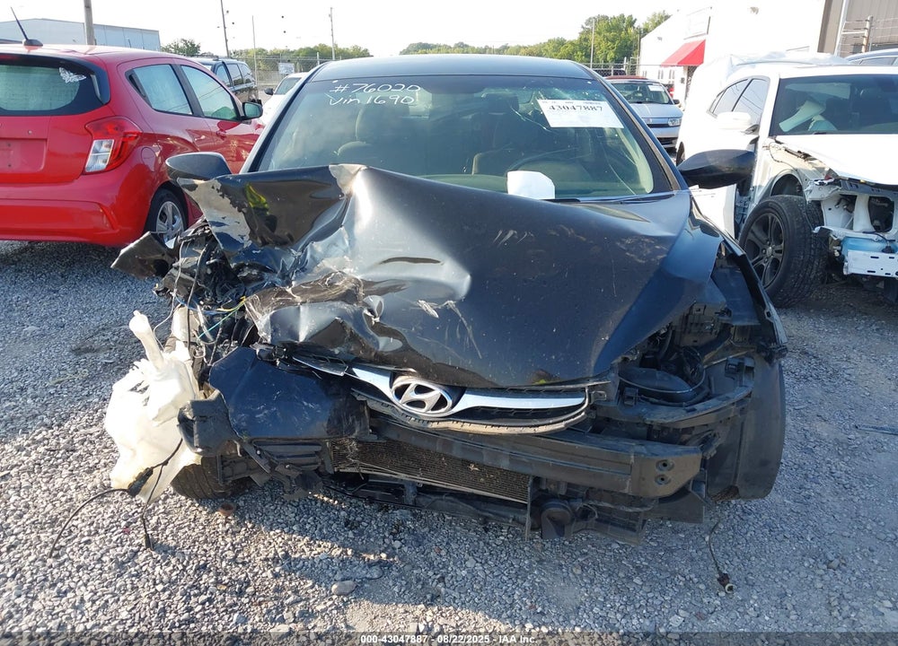 2012 HYUNDAI ELANTRA VIN: KMHDH4AEXCU401690