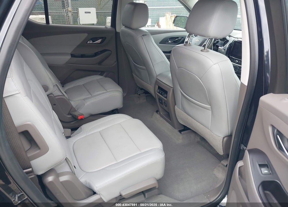 2020 CHEVROLET TRAVERSE VIN: 1GNEVKKWXLJ100651