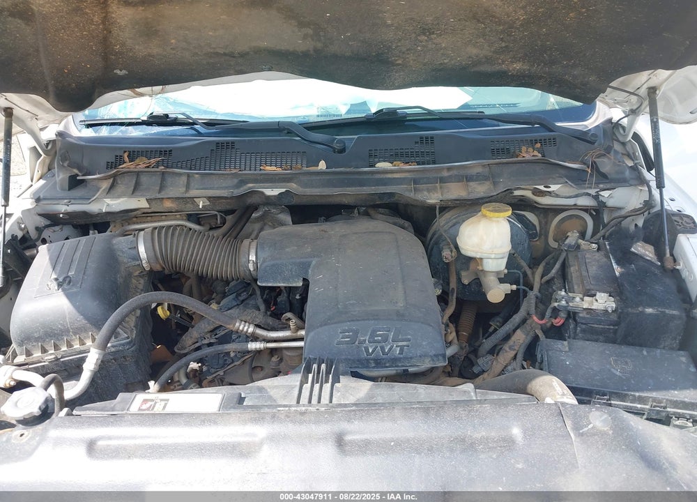 2019 RAM 1500 CLASSIC TRADESMAN 4X2 6'4 BOX VIN: 1C6RR6FG5KS654169