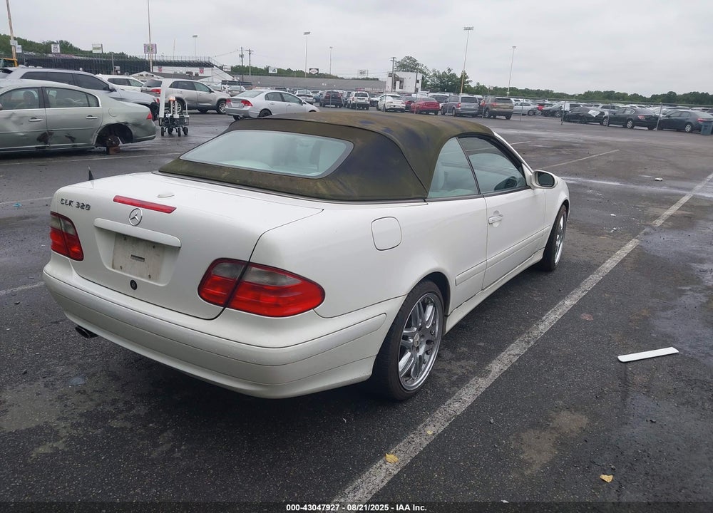 2002 MERCEDES-BENZ CLK 320 VIN: WDBLK65G42T127141