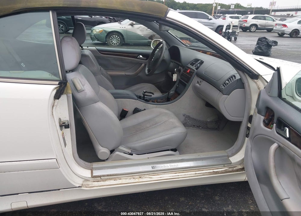 2002 MERCEDES-BENZ CLK 320 VIN: WDBLK65G42T127141