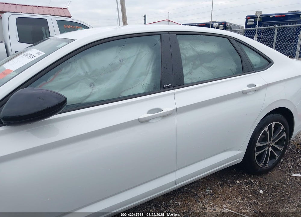 2023 VOLKSWAGEN JETTA VIN: 3VWBM7BU8PM023522