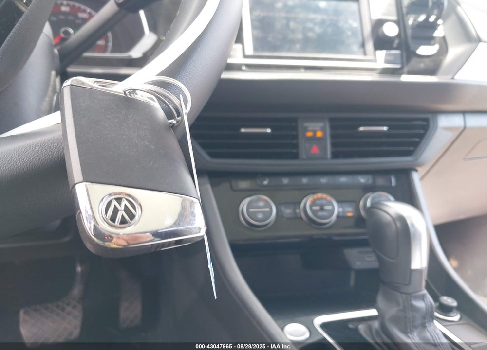 2020 VOLKSWAGEN JETTA 1.4T R-LINE/1.4T S/1.4T SE VIN: 3VWCB7BU5LM065330