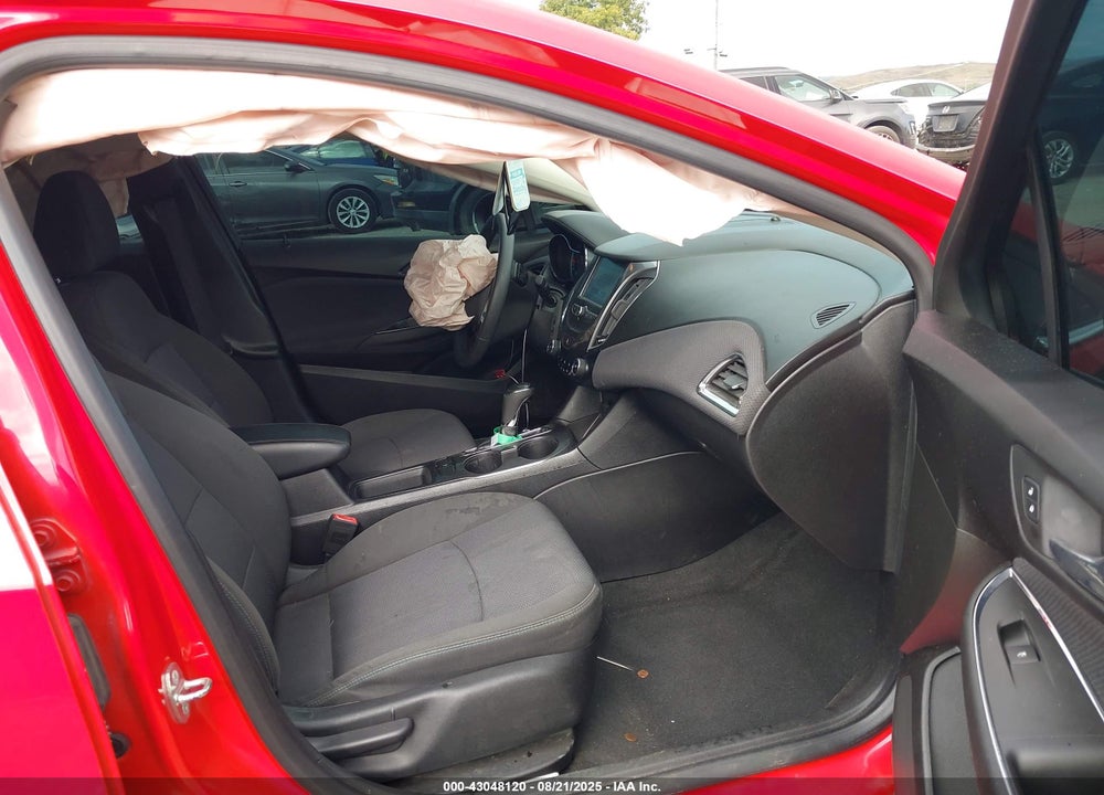 2018 CHEVROLET CRUZE VIN: 1G1BE5SM5J7223241