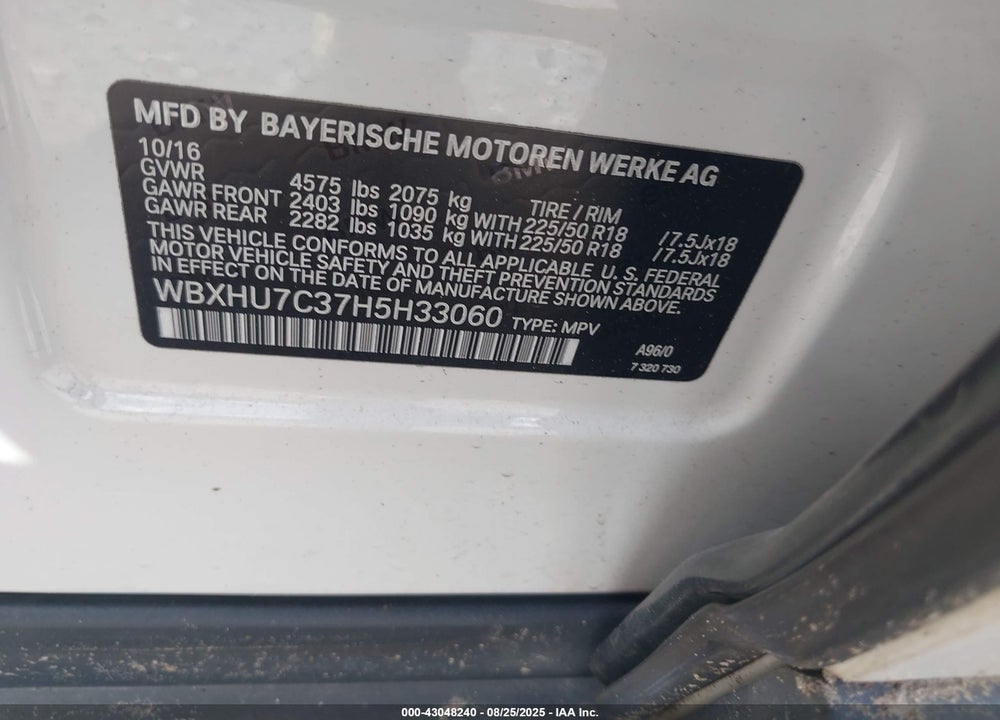 2017 BMW X1 VIN: WBXHU7C37H5H33060