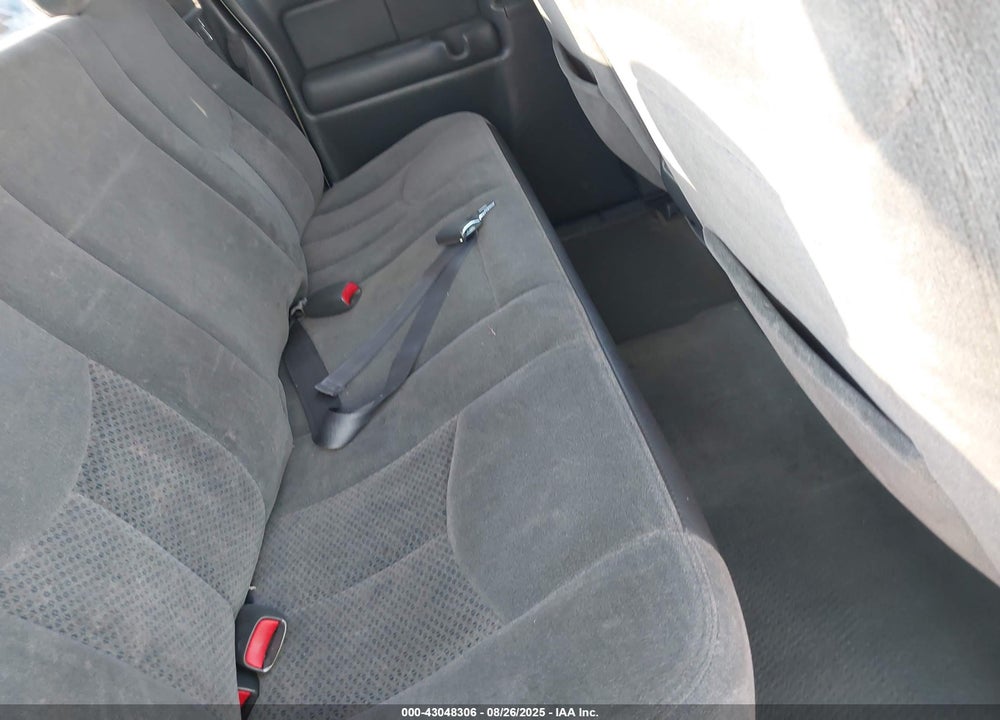 2004 CHEVROLET SILVERADO 1500 LS VIN: 1GCEC19T34Z210951