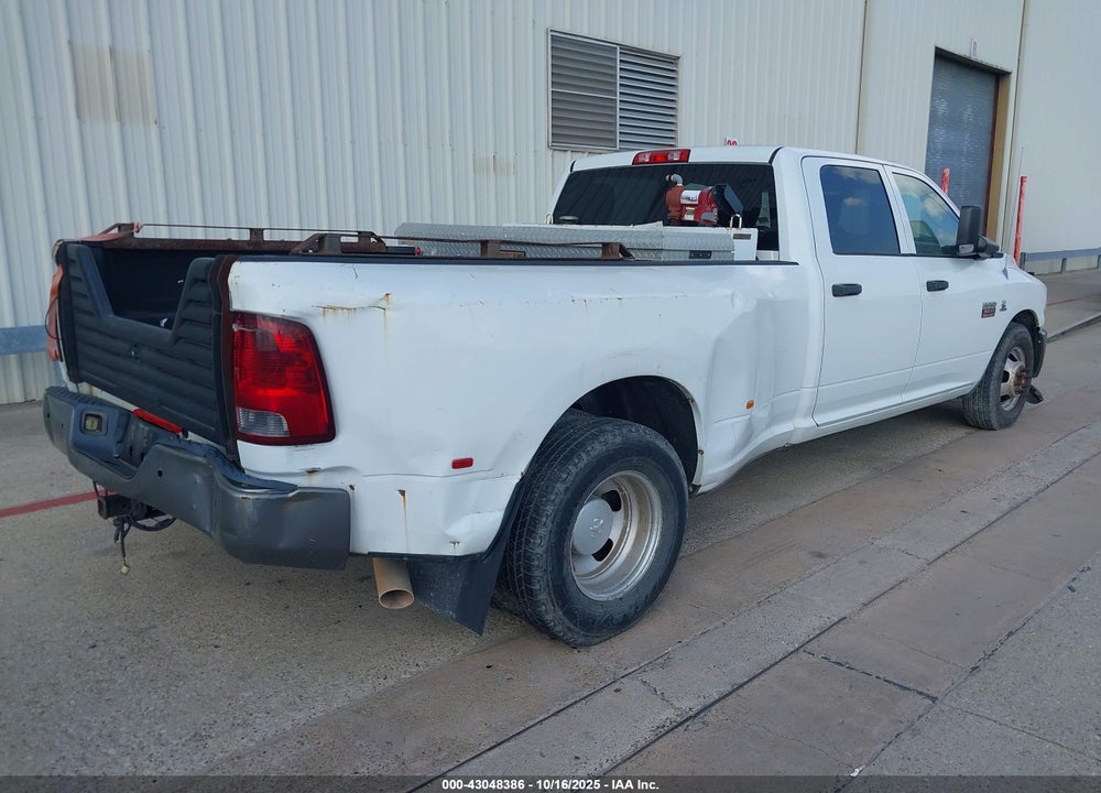 2011 RAM RAM 3500 VIN: 3D73M4CL5BG624590