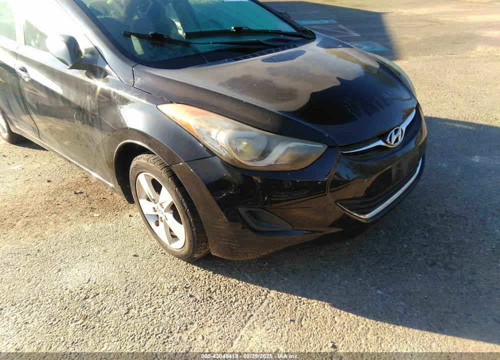 2011 HYUNDAI ELANTRA VIN: 5NPDH4AE6BH015801