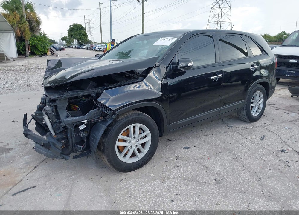 2015 KIA SORENTO VIN: 5XYKT3A68FG562896