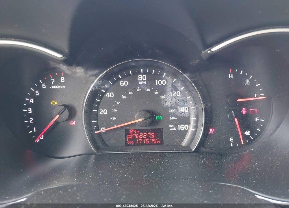 2015 KIA SORENTO VIN: 5XYKT3A68FG562896