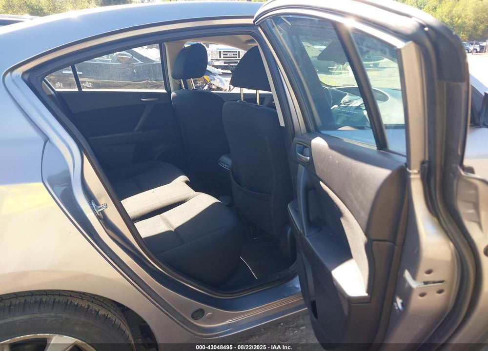 2010 MAZDA 3 VIN: JM1BL1SG1A1284671