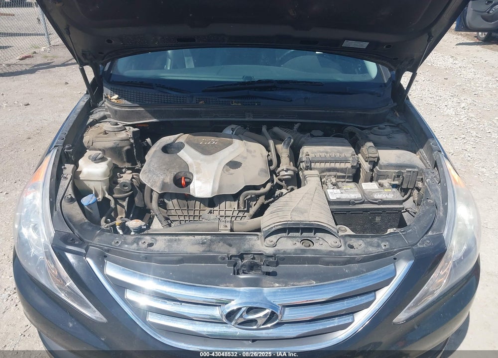 2014 HYUNDAI SONATA VIN: 5NPEC4AB4EH947976