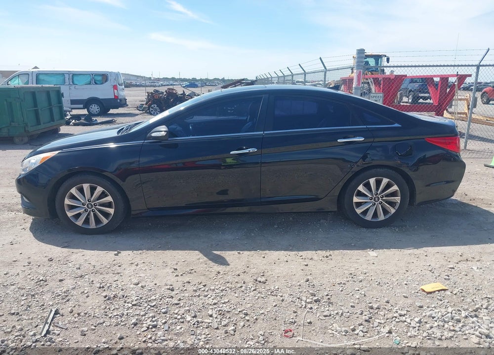 2014 HYUNDAI SONATA VIN: 5NPEC4AB4EH947976
