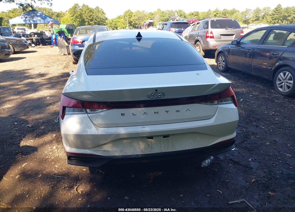 2021 HYUNDAI ELANTRA VIN: 5NPLL4AGXMH014584