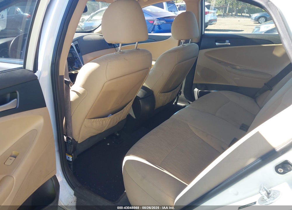 2011 HYUNDAI SONATA VIN: 5NPEB4AC5BH243003