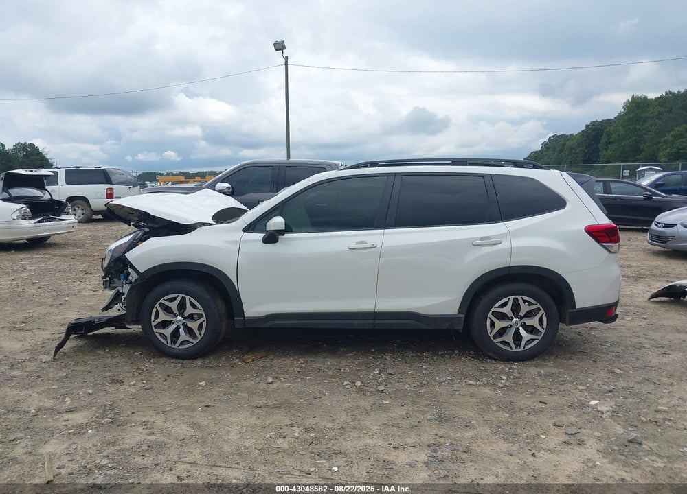 2024 SUBARU FORESTER VIN: JF2SKADC4RH474952