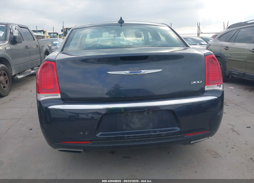 2018 CHRYSLER 300 VIN: 2C3CCAAG1JH279305