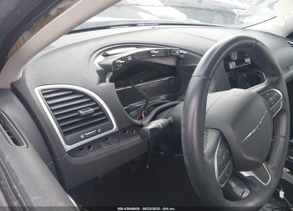 2018 CHRYSLER 300 VIN: 2C3CCAAG1JH279305