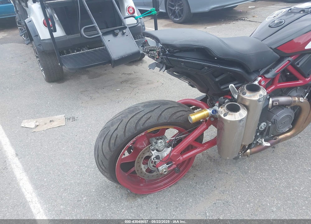 2019 INDIAN MOTORCYCLE CO. FTR 1200 S RACE REPLICA VIN: 56KRTS253K3156872