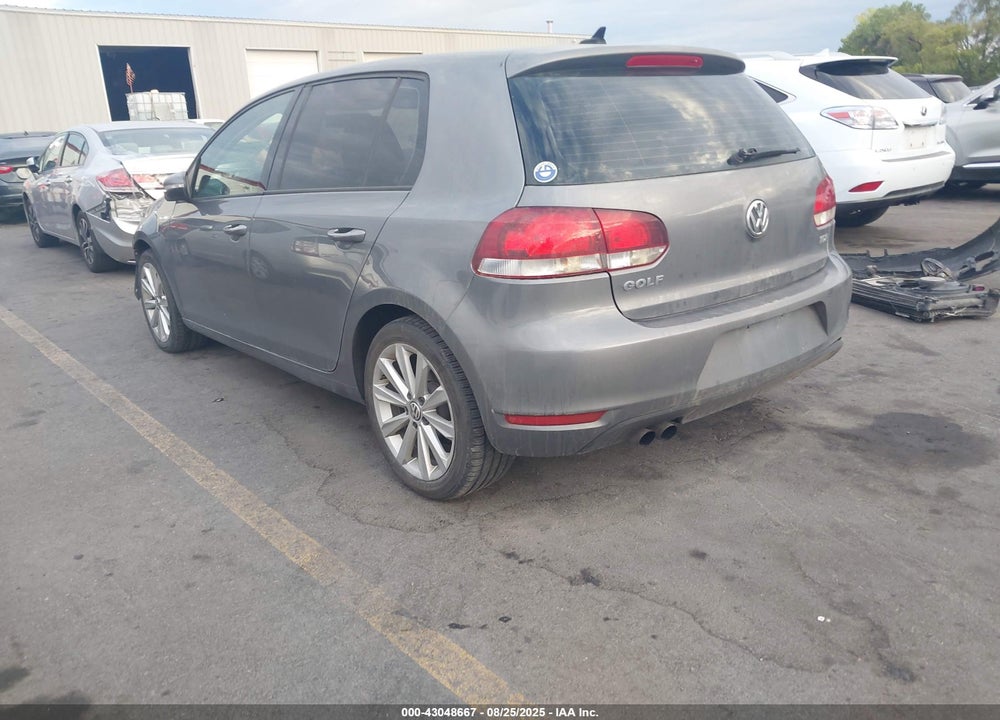 2013 VOLKSWAGEN GOLF VIN: WVWDM7AJXDW023813
