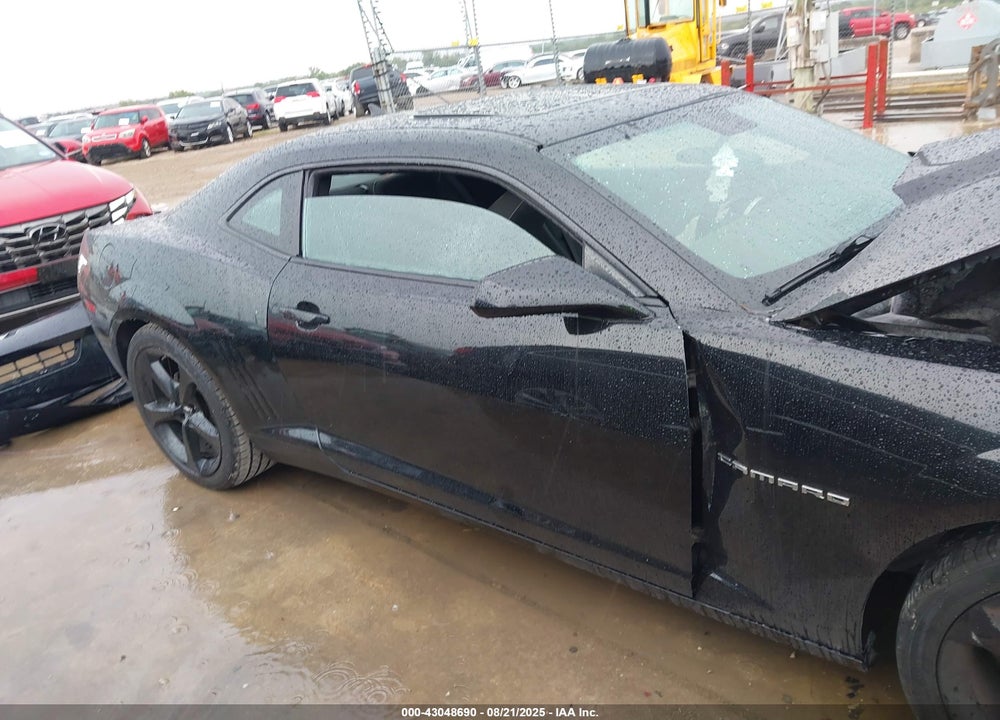2011 CHEVROLET CAMARO VIN: 2G1FE1ED0B9169725