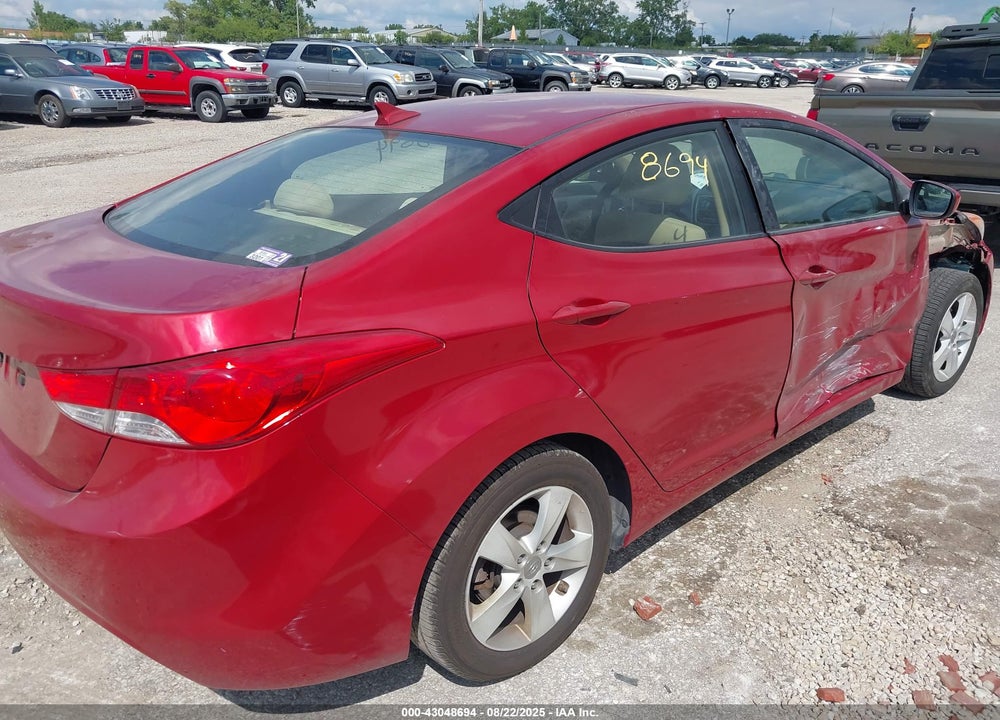2013 HYUNDAI ELANTRA GLS VIN: KMHDH4AE8DU705876