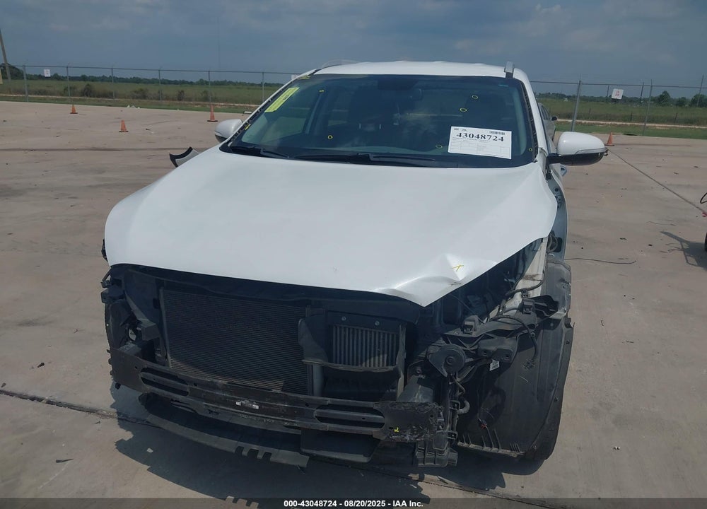 2016 KIA SORENTO VIN: 5XYPHDA18GG010818