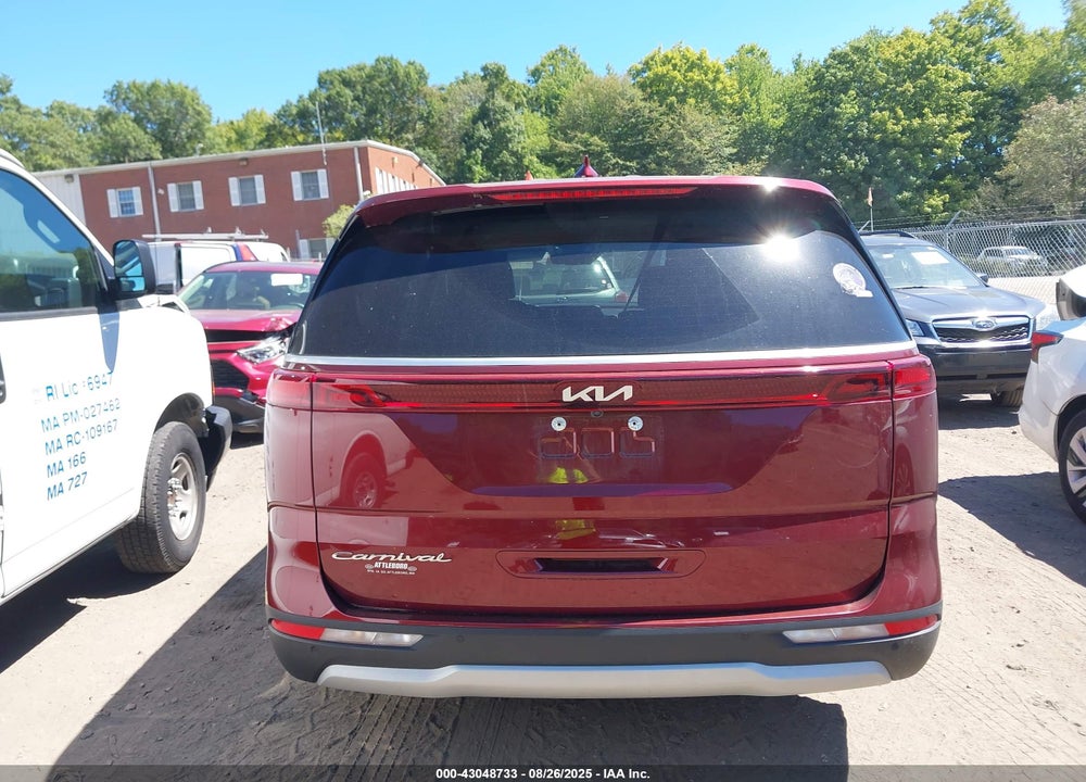 2022 KIA CARNIVAL MPV LX SEAT PACKAGE VIN: KNDNB4H33N6097771