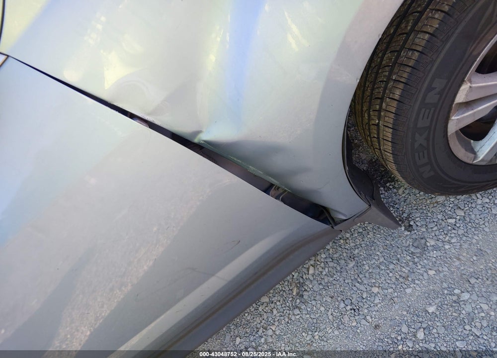 2015 CHEVROLET EQUINOX VIN: 2GNFLEEK5F6101468