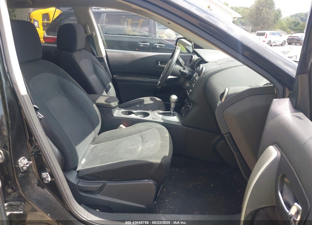 2013 NISSAN ROGUE S VIN: JN8AS5MV2DW623998