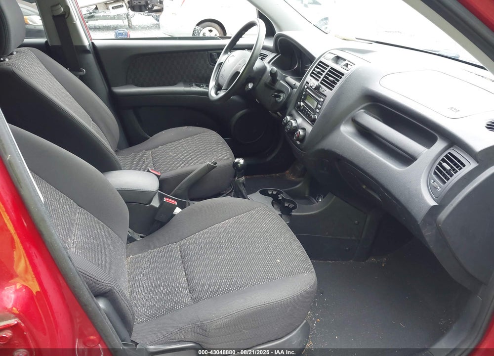 2008 KIA SPORTAGE VIN: KNDJE724X87541137