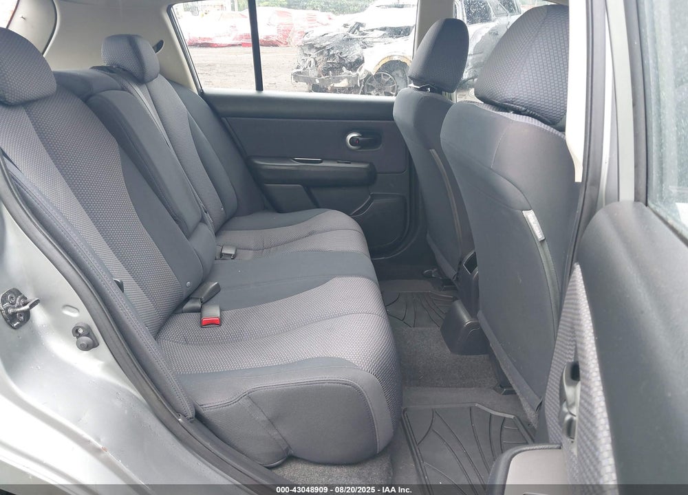 2008 NISSAN VERSA VIN: 3N1BC13E28L413813