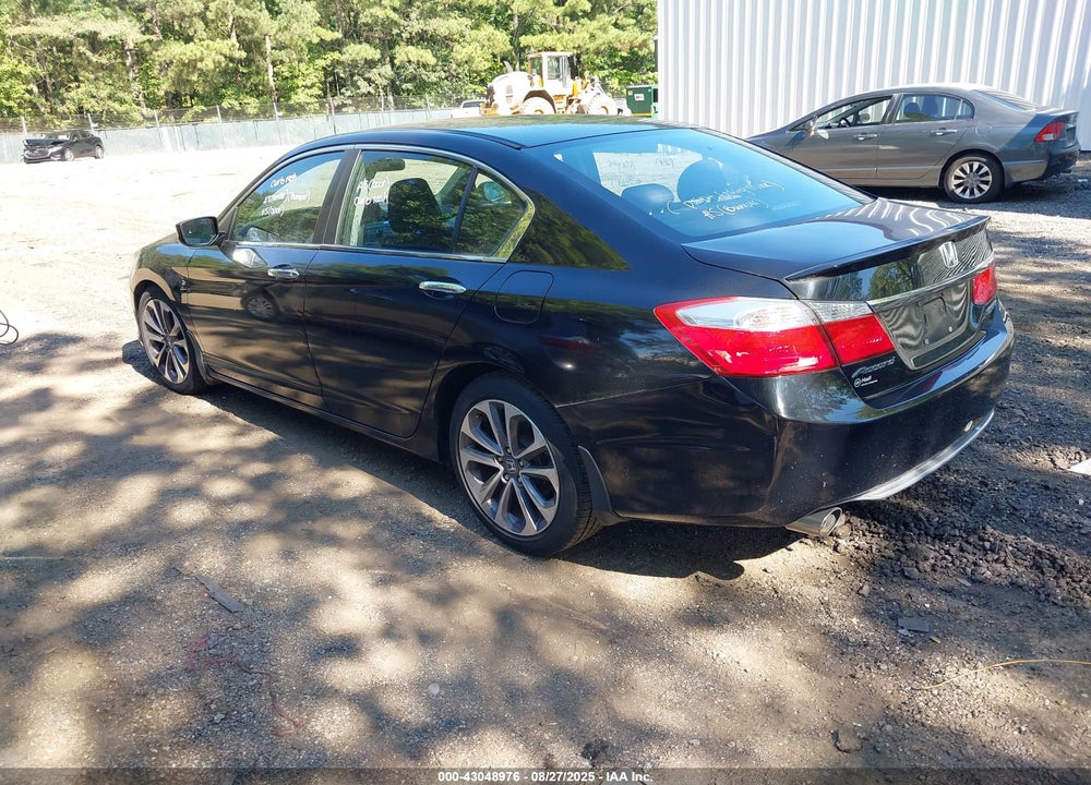 2015 HONDA ACCORD VIN: 1HGCR2F5XFA054220