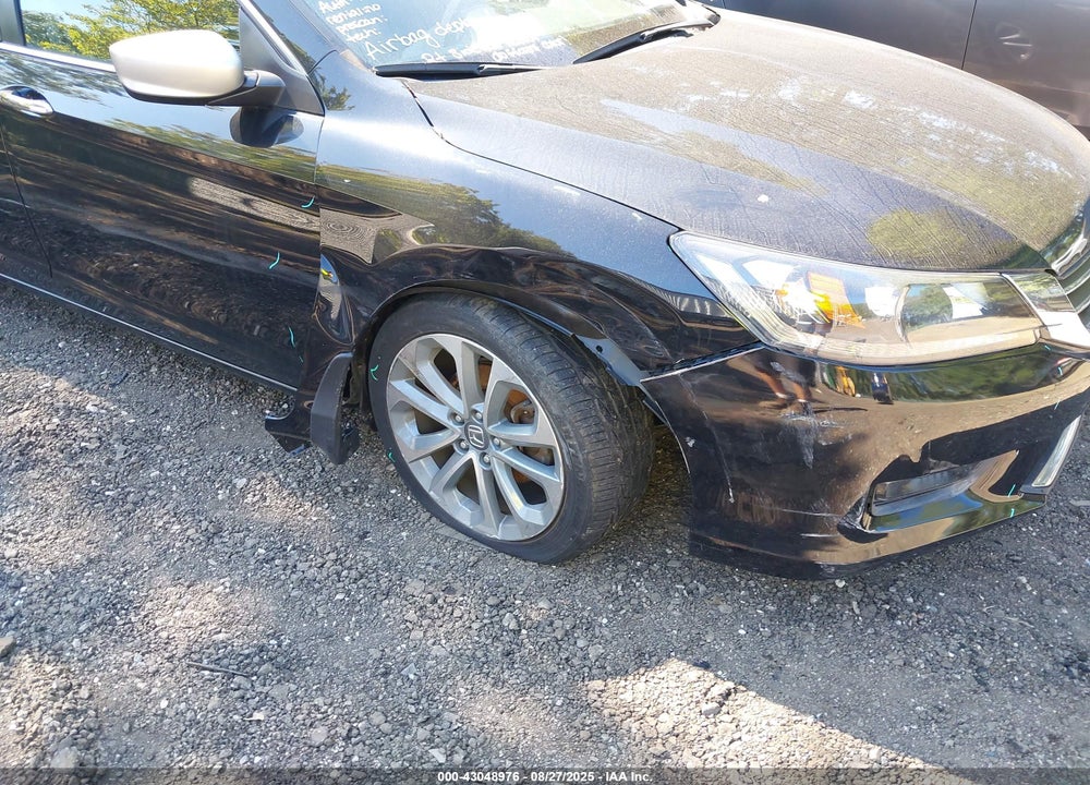 2015 HONDA ACCORD VIN: 1HGCR2F5XFA054220