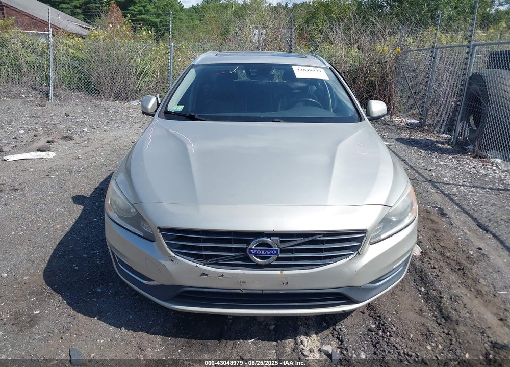 2017 VOLVO V60 VIN: YV140MEKXH1332451