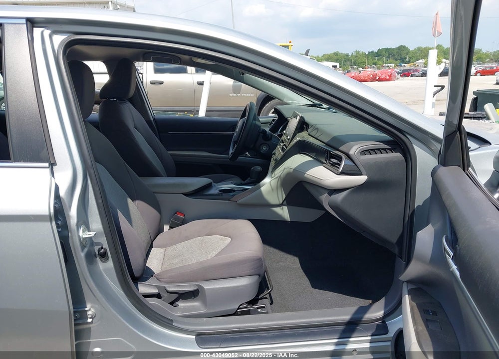 2021 TOYOTA CAMRY VIN: 4T1C11AK6MU460175