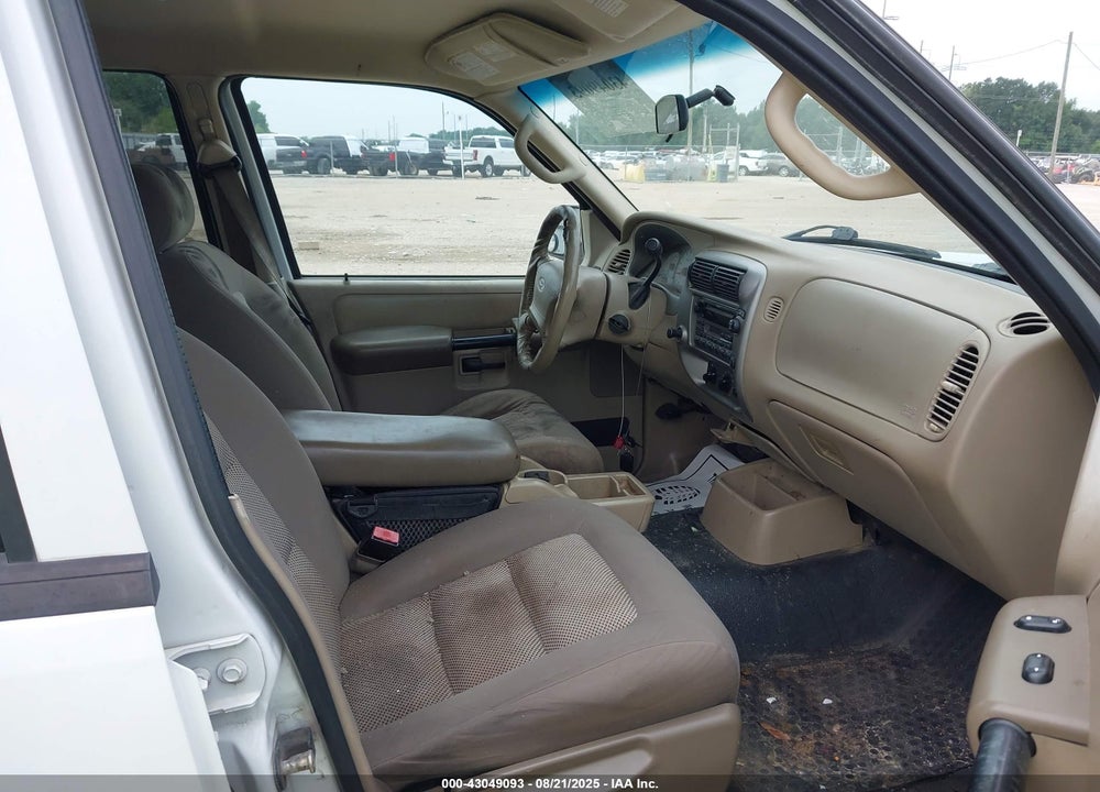 2003 FORD EXPLORER SPORT TRAC XLS/XLT VIN: 1FMZU67E93UC69817