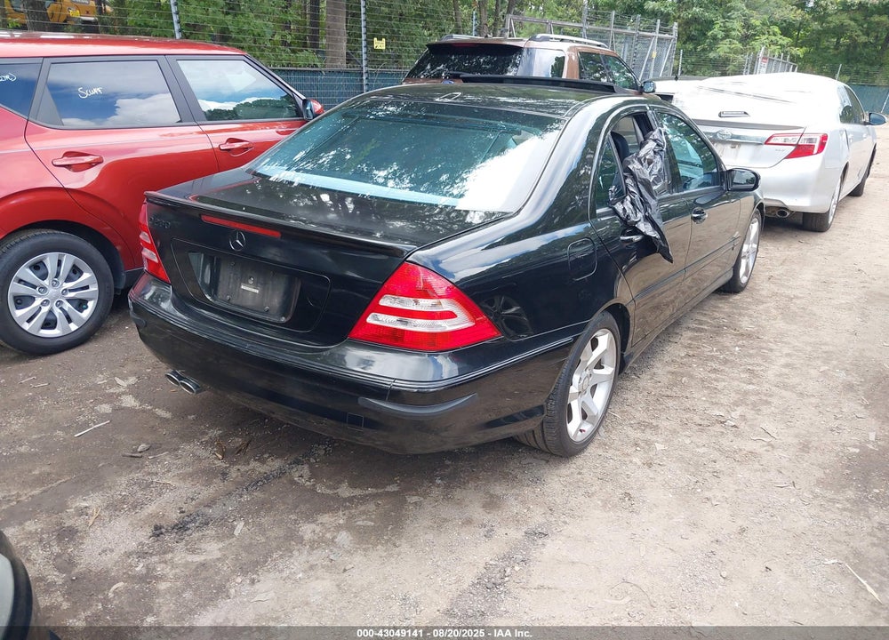 2007 MERCEDES-BENZ C CLASS VIN: WDBRF52H47F910214