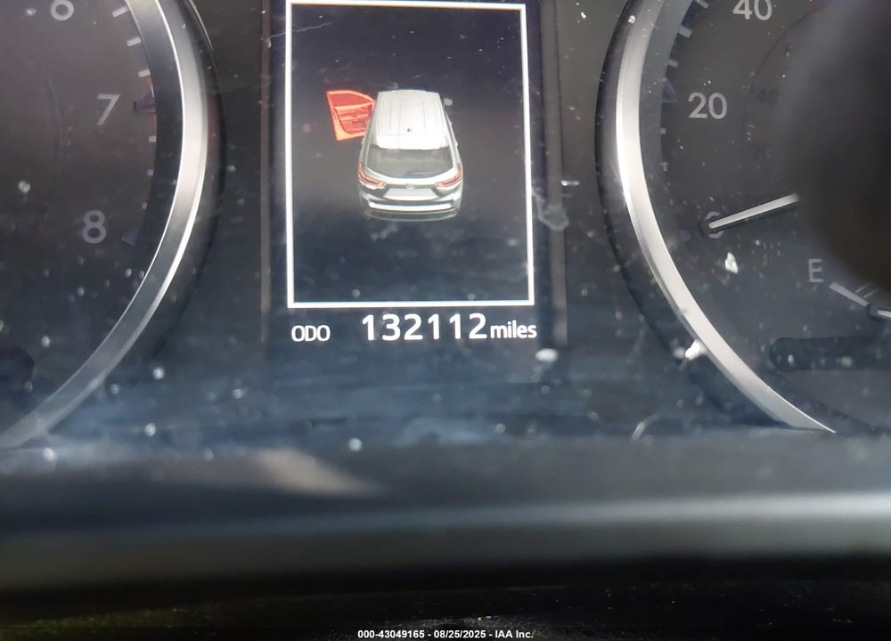2019 TOYOTA HIGHLANDER LE VIN: 5TDBZRFH8KS917753