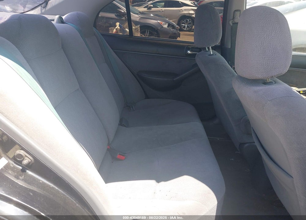 2002 HONDA CIVIC LX VIN: 2HGES165X2H587770